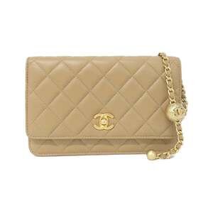 CHANEL Authentic Cream Wallet